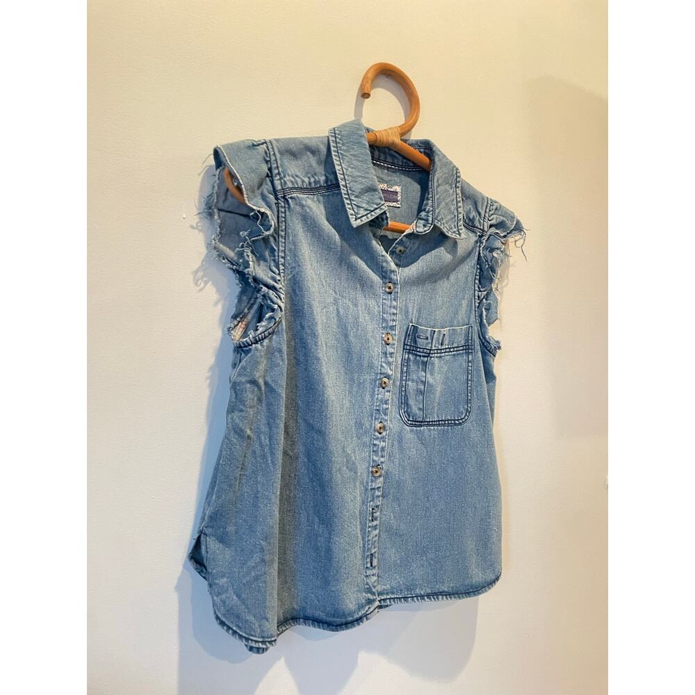 Pilcro Anthropologie Ruffle Buttondown Denim Raw Hem Ruffle Top Blouse S P $108 - Picture 7 of 8